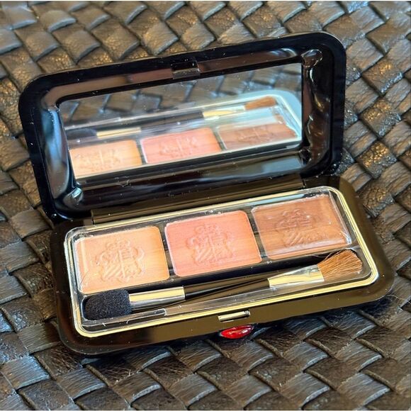 BORGHESE - NWT Satin Shadow Milano Trio Eyeshadow Palette in #8 "Terra Toscana" - Picture 6 of 15